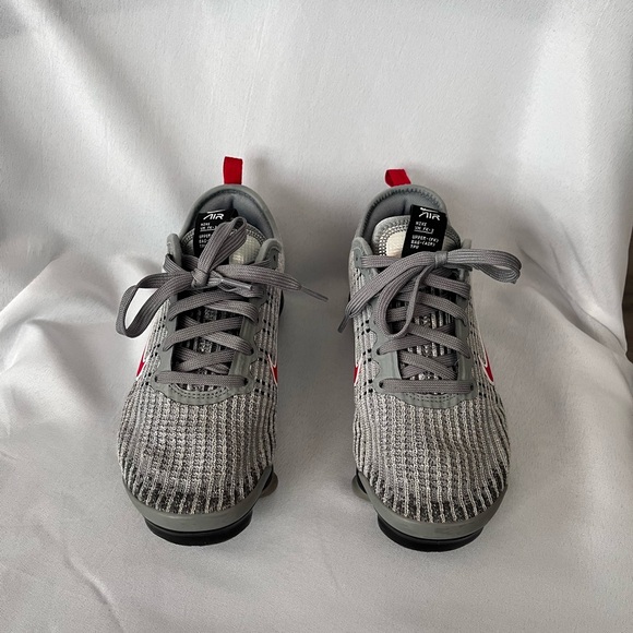Nike Air Vapormax Flyknit 3GS Big Kid 4Y - Picture 2 of 8
